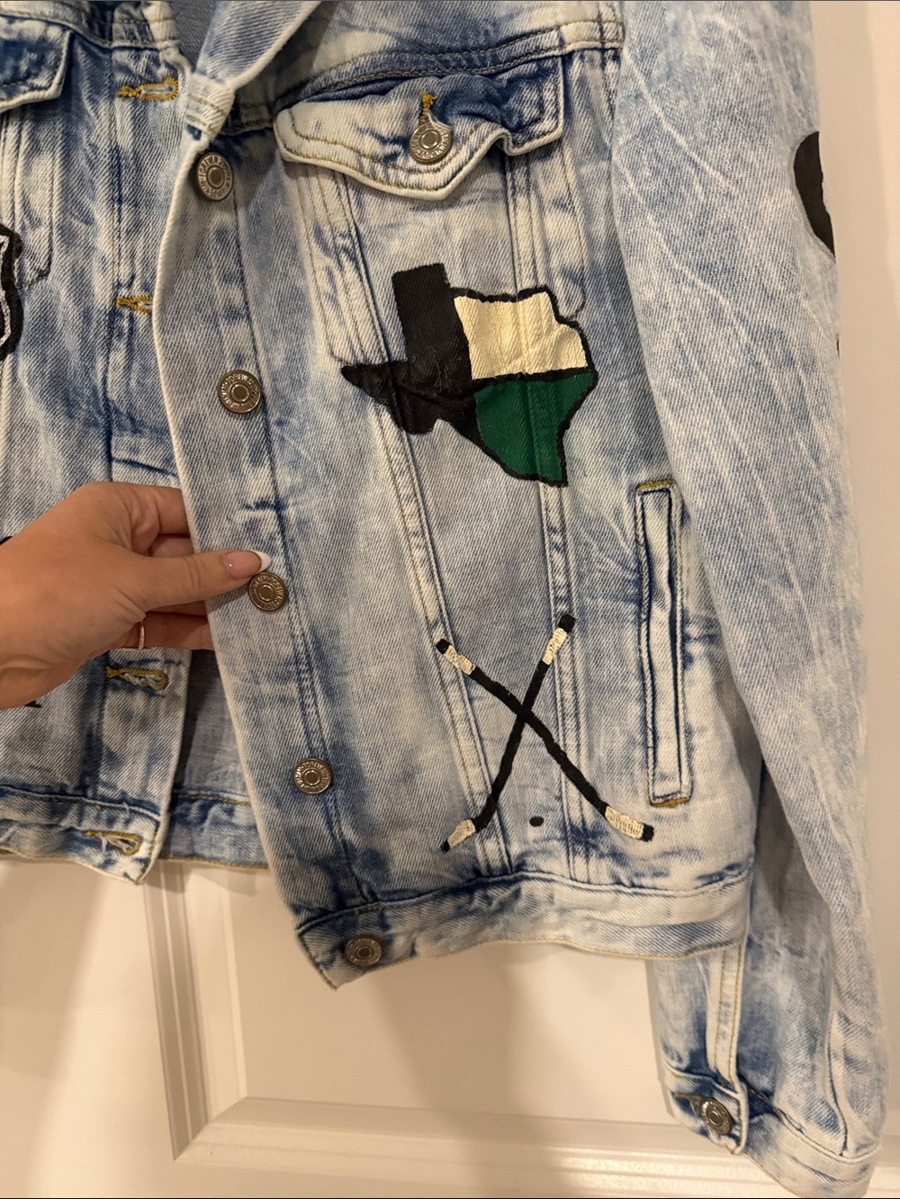 Distressed Light Wash Denim Jacket with Dallas Stars Texas Hockey Hand Design - Picture 3 of 8